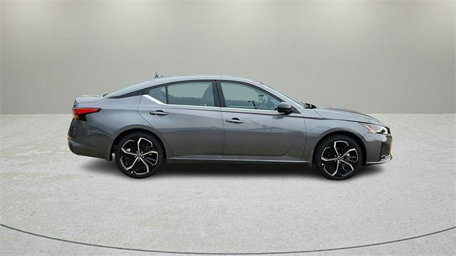 new 2025 Nissan Altima car, priced at $27,811