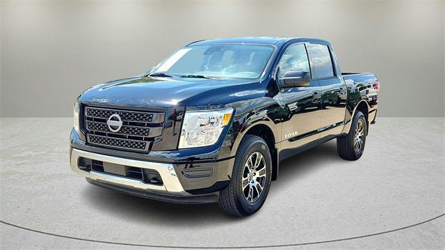 used 2024 Nissan Titan car, priced at $42,236