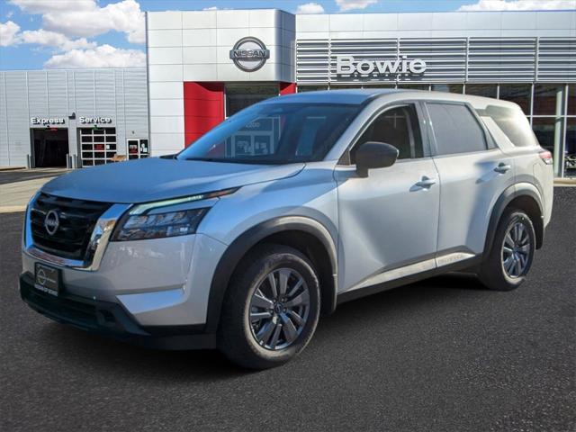 new 2024 Nissan Pathfinder car, priced at $38,980