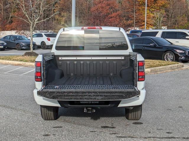 new 2024 Nissan Frontier car