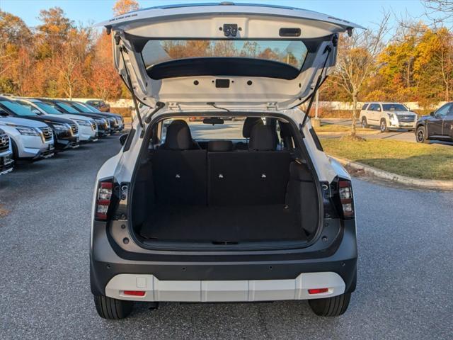 new 2025 Nissan Kicks car, priced at $27,585