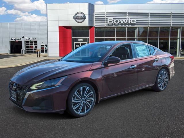 used 2023 Nissan Altima car, priced at $27,322