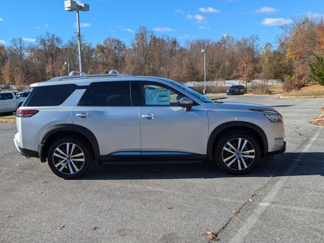 new 2024 Nissan Pathfinder car, priced at $55,290