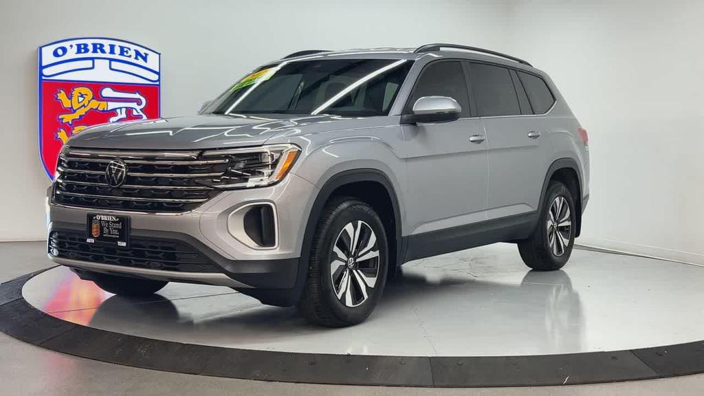 used 2024 Volkswagen Atlas car, priced at $31,900