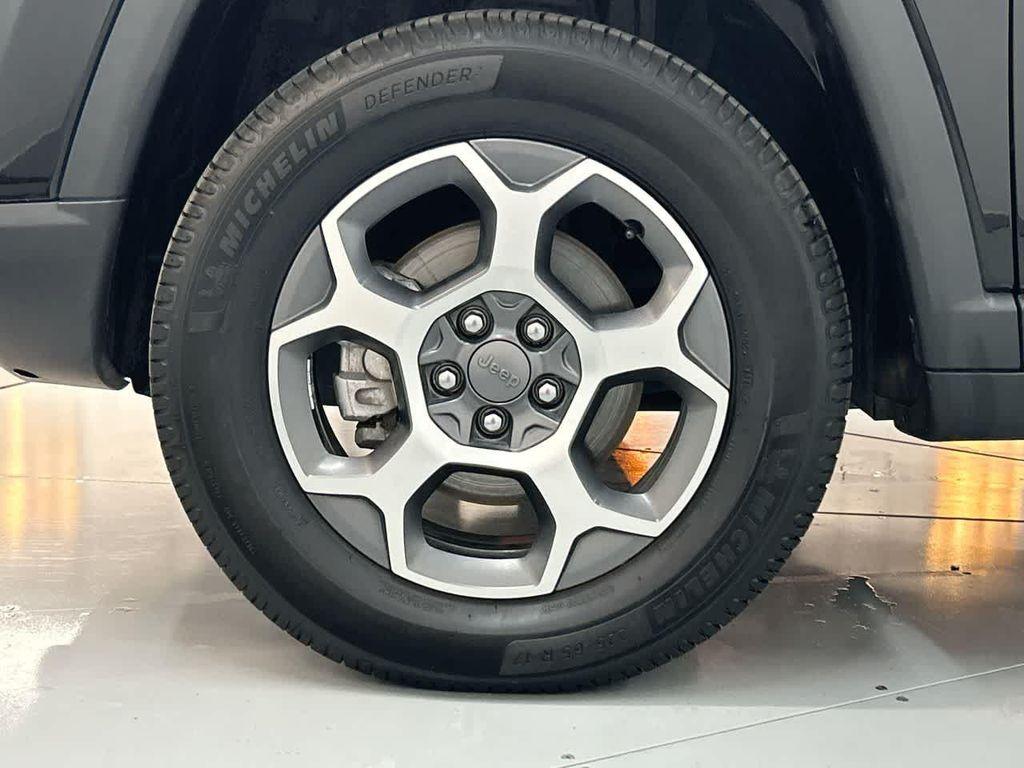 used 2022 Jeep Compass car, priced at $20,900