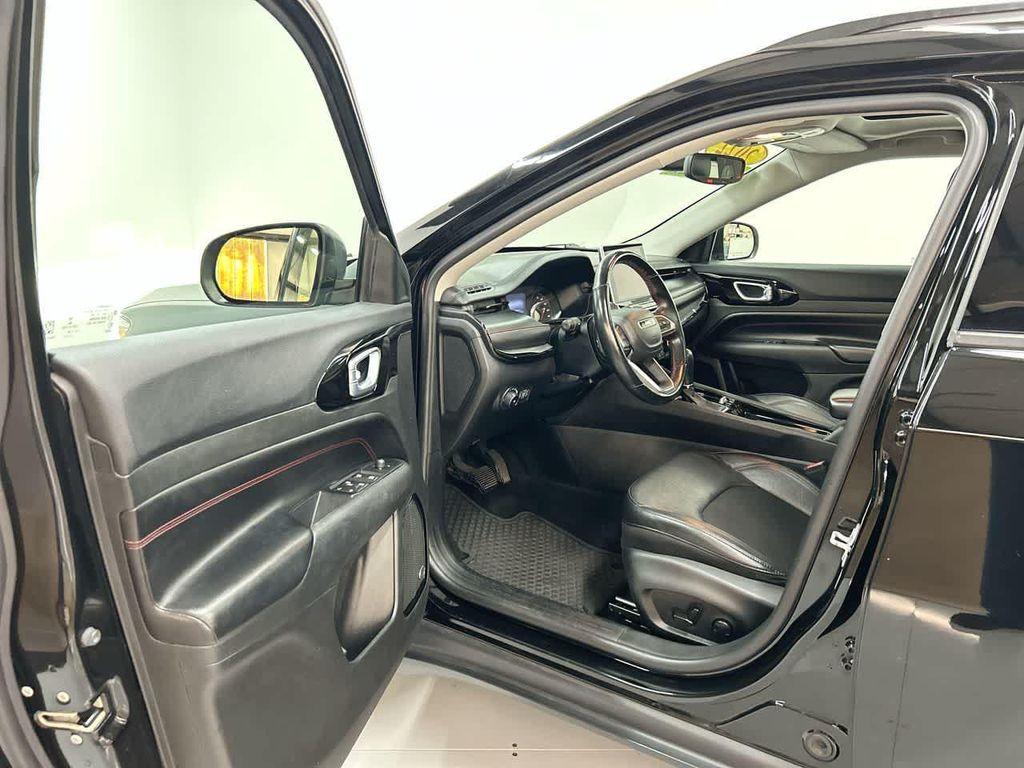 used 2022 Jeep Compass car, priced at $20,900