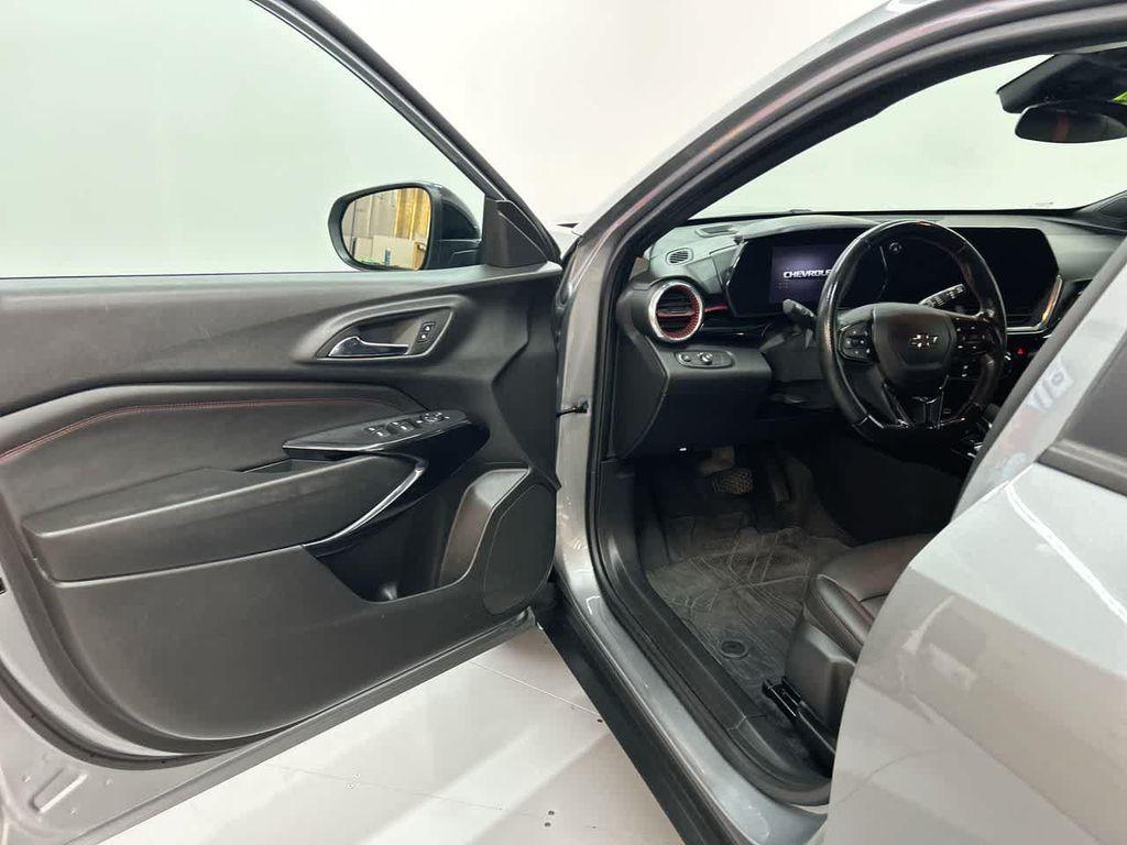 used 2024 Chevrolet Trax car, priced at $20,900