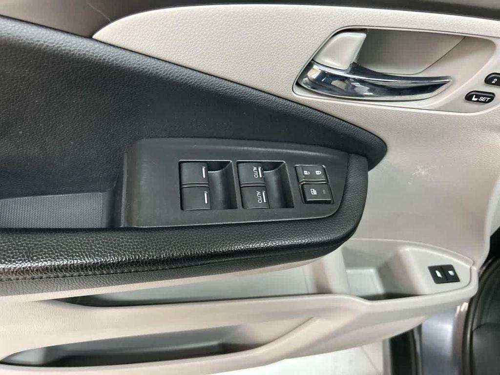 used 2019 Honda Pilot car, priced at $18,400