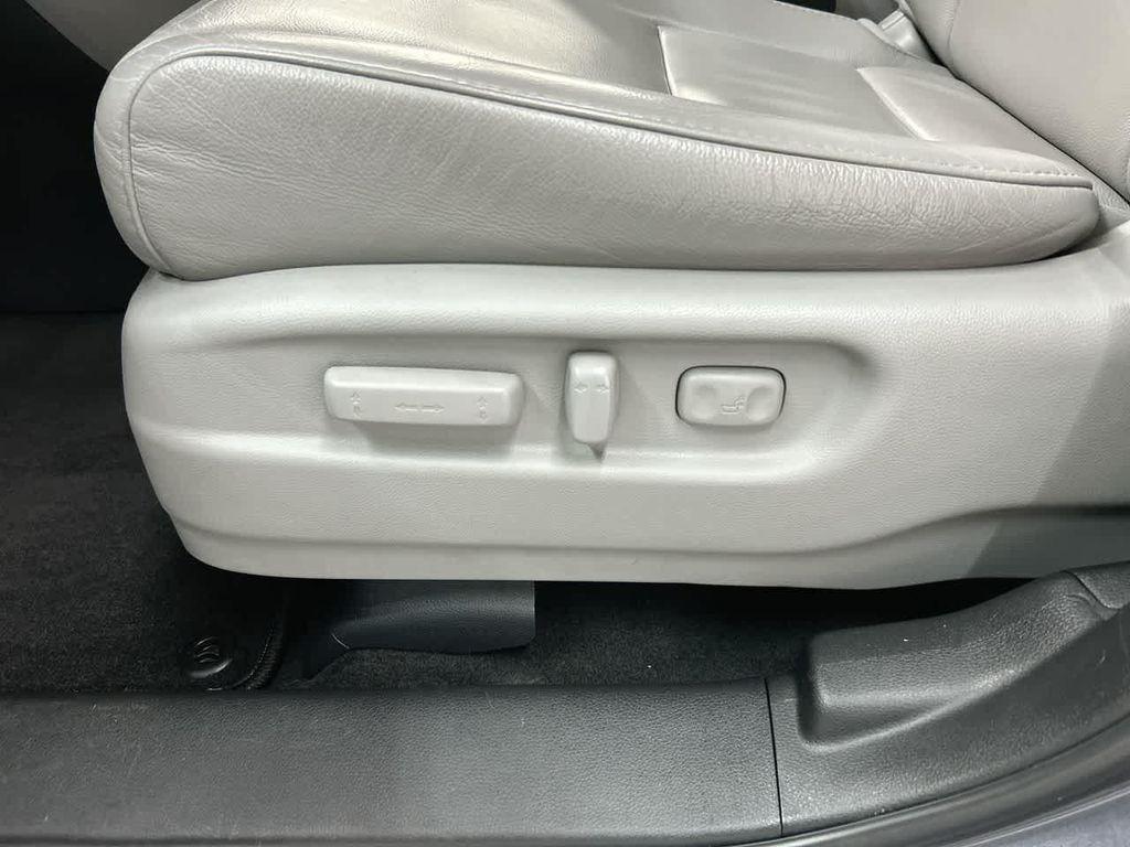 used 2019 Honda Pilot car, priced at $18,400