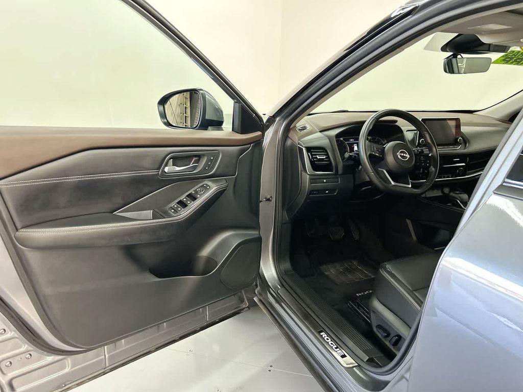 used 2023 Nissan Rogue car, priced at $24,900