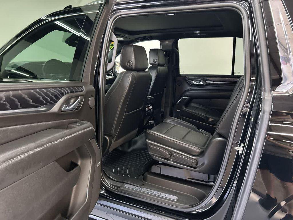 used 2023 GMC Yukon XL car, priced at $53,900