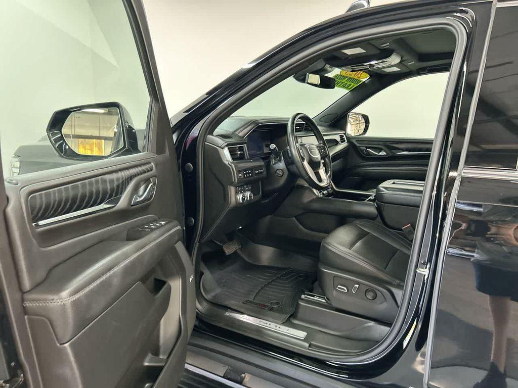used 2023 GMC Yukon XL car, priced at $53,900