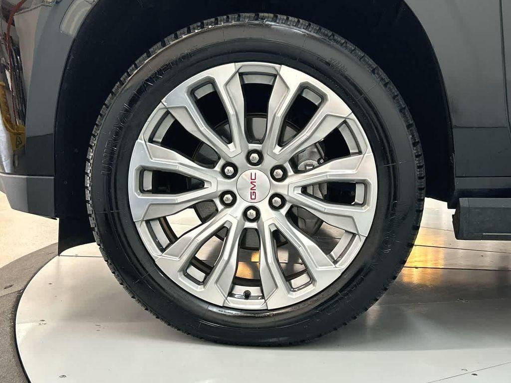 used 2023 GMC Yukon XL car, priced at $53,900