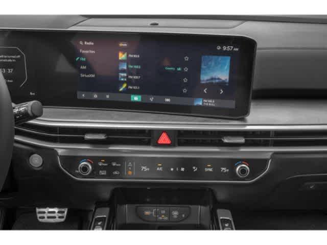 new 2025 Kia Sorento car, priced at $45,090