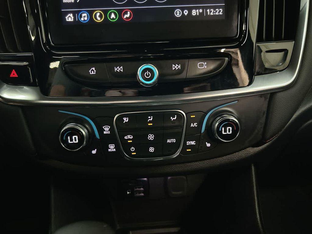 used 2023 Chevrolet Traverse car, priced at $36,900