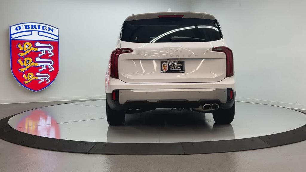 used 2023 Kia Telluride car, priced at $32,900