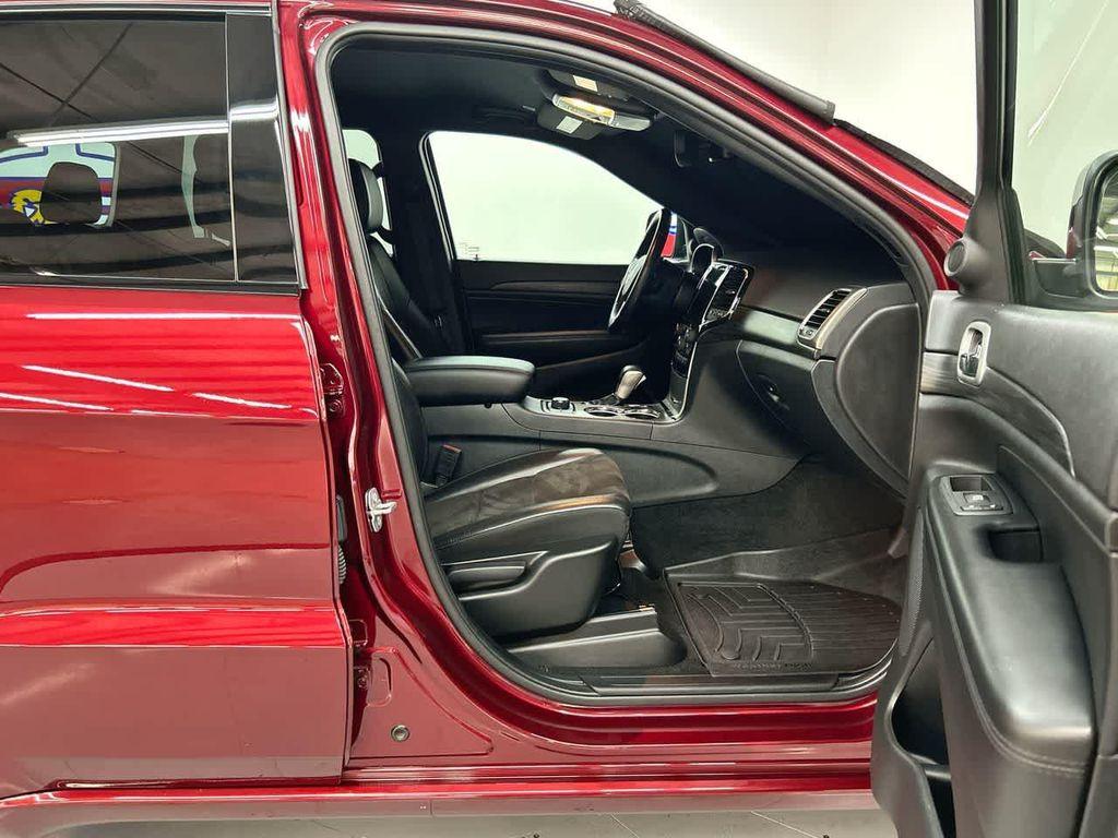 used 2022 Jeep Grand Cherokee car, priced at $22,400