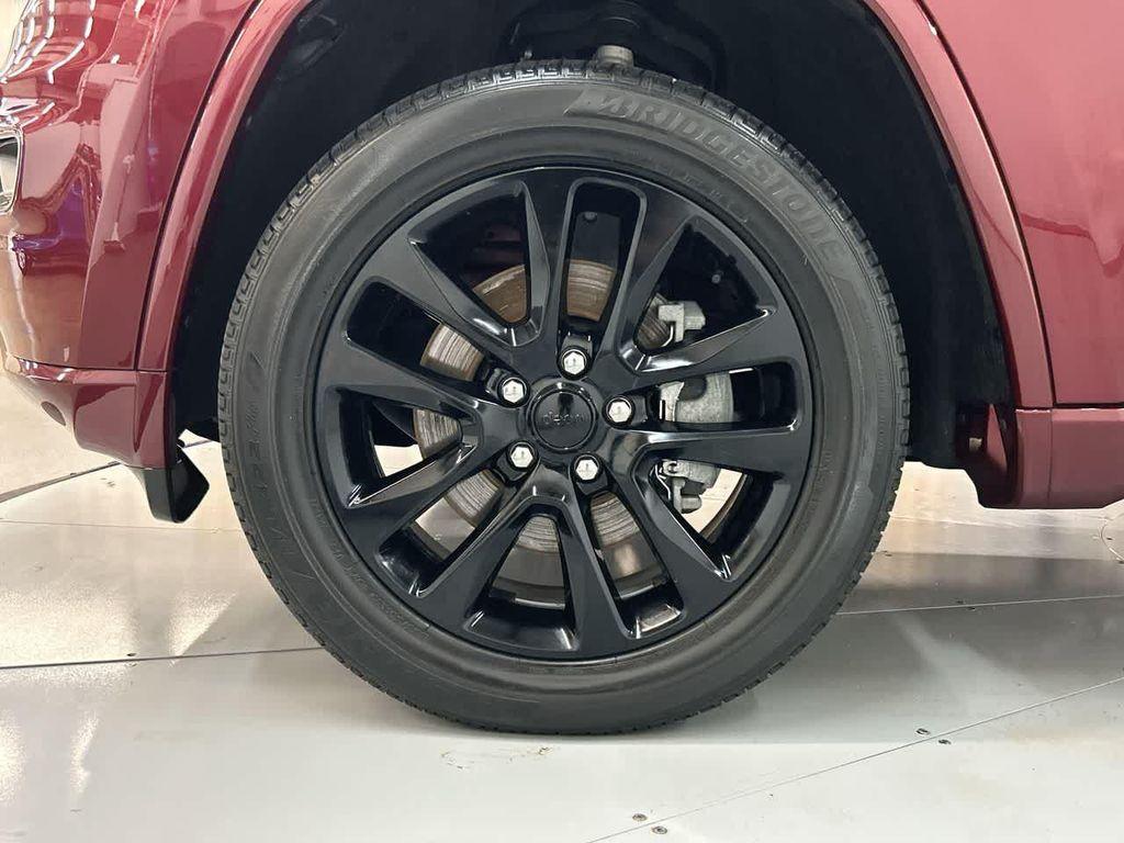 used 2022 Jeep Grand Cherokee car, priced at $22,400