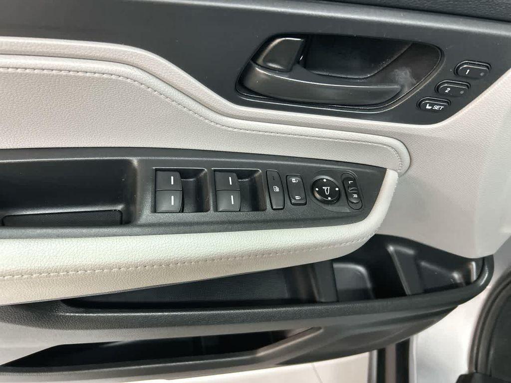 used 2018 Honda Odyssey car, priced at $29,900