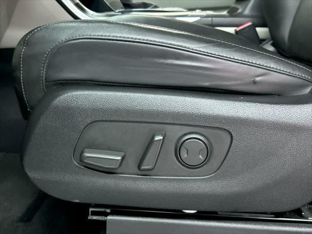 used 2022 Kia Carnival car, priced at $22,200
