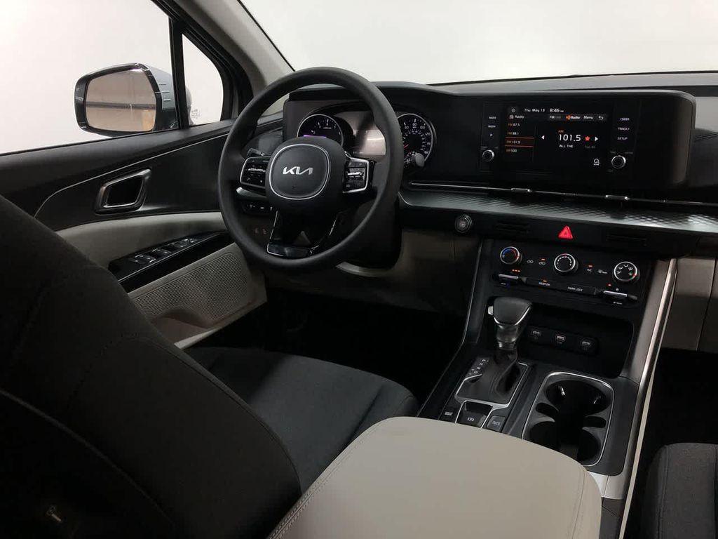 used 2022 Kia Carnival car, priced at $28,900