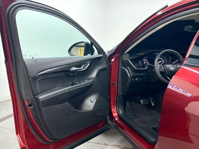 used 2023 Buick Envision car, priced at $29,100