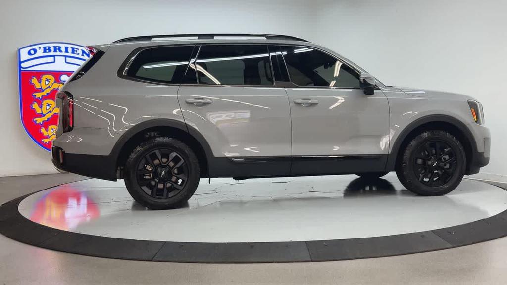 used 2024 Kia Telluride car, priced at $47,900