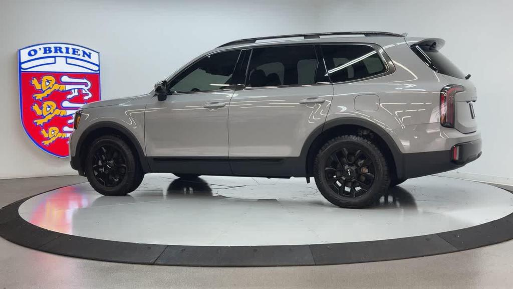 used 2024 Kia Telluride car, priced at $47,900
