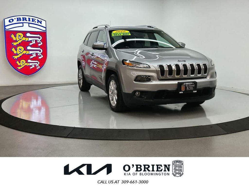 used 2016 Jeep Cherokee car, priced at $10,400