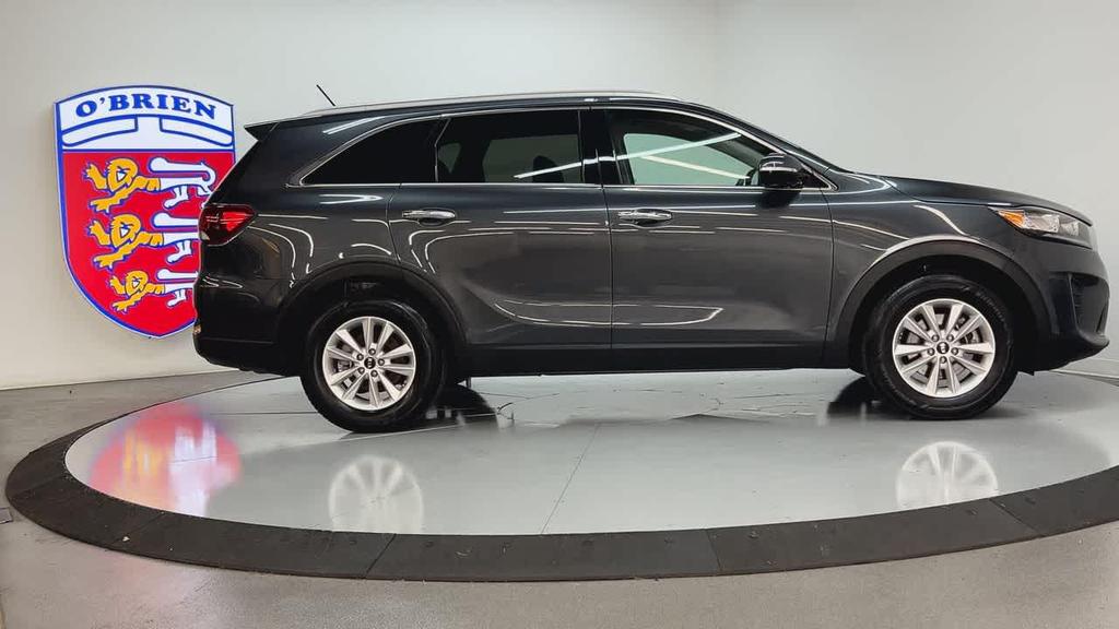 used 2020 Kia Sorento car, priced at $17,900