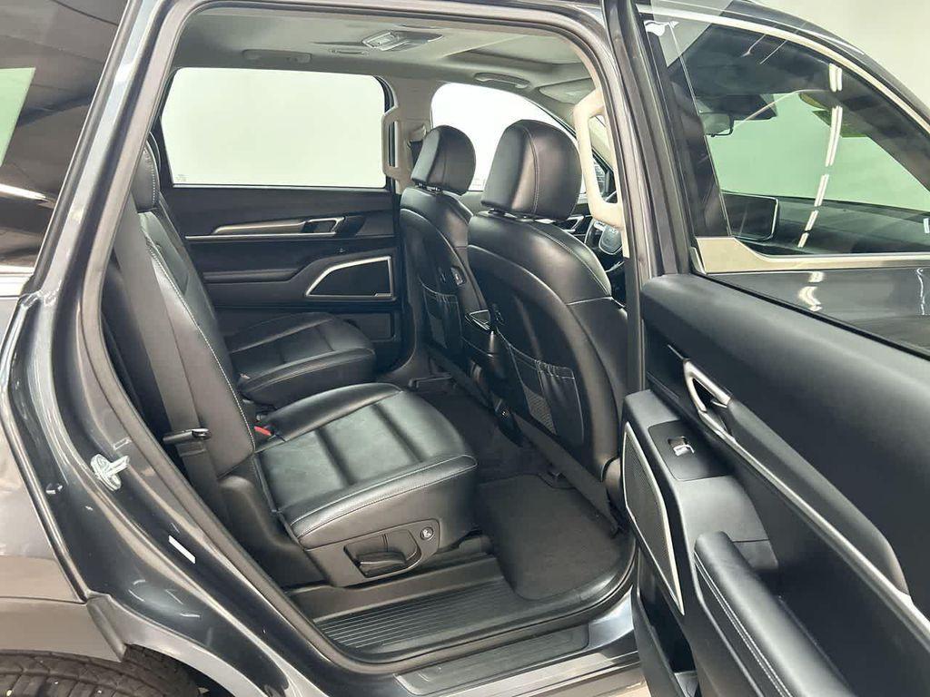 used 2022 Kia Telluride car, priced at $26,900