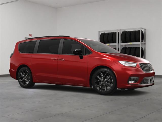 new 2024 Chrysler Pacifica car, priced at $44,099