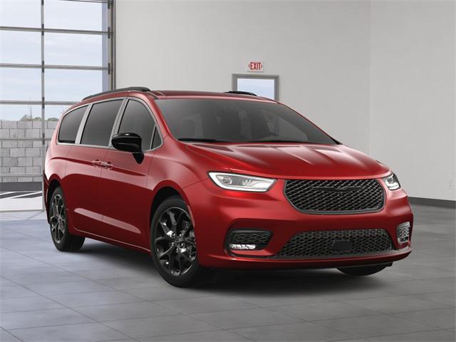 new 2024 Chrysler Pacifica car, priced at $44,099