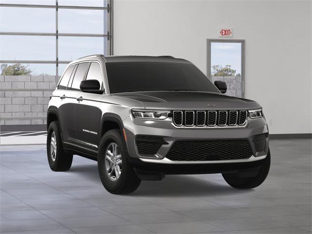 new 2024 Jeep Grand Cherokee car, priced at $40,990