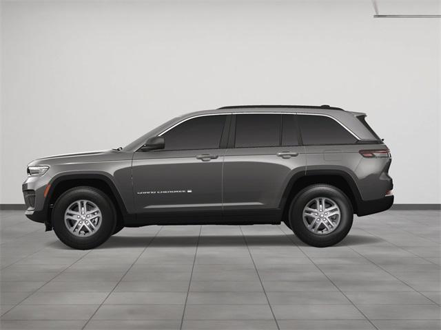 new 2024 Jeep Grand Cherokee car, priced at $40,990