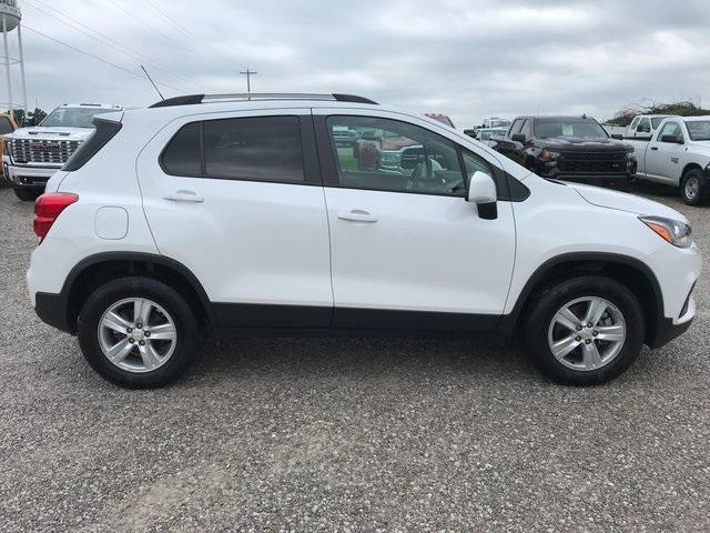 used 2022 Chevrolet Trax car, priced at $18,998