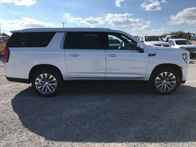 new 2024 GMC Yukon XL car, priced at $88,385