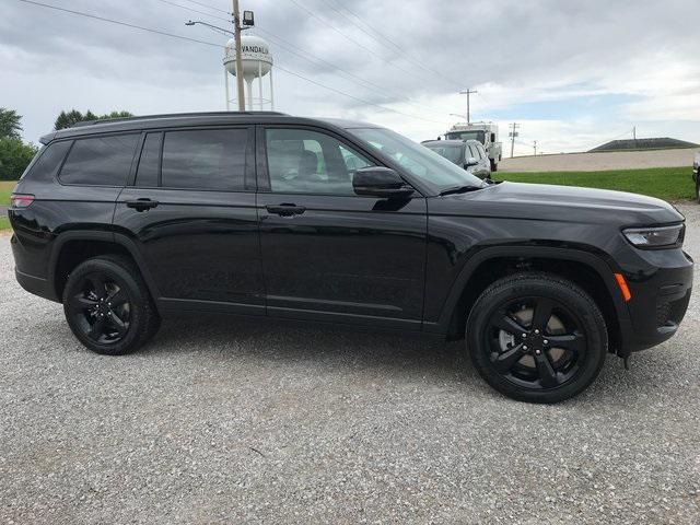 new 2024 Jeep Grand Cherokee L car, priced at $51,175