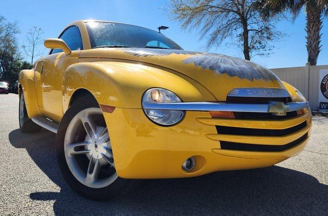 used 2003 Chevrolet SSR car, priced at $29,899