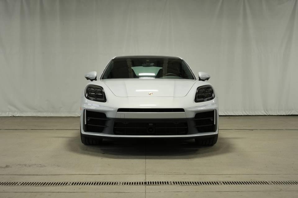 new 2025 Porsche Panamera car, priced at $126,915