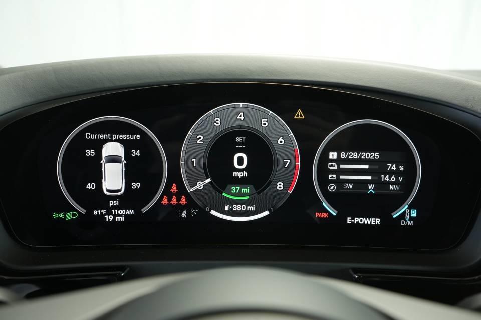 new 2025 Porsche Cayenne car, priced at $130,665