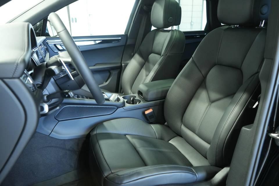 new 2025 Porsche Macan car, priced at $71,991