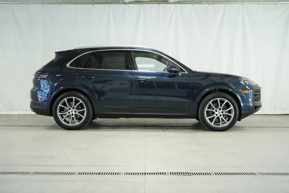 new 2024 Porsche Cayenne car, priced at $93,991