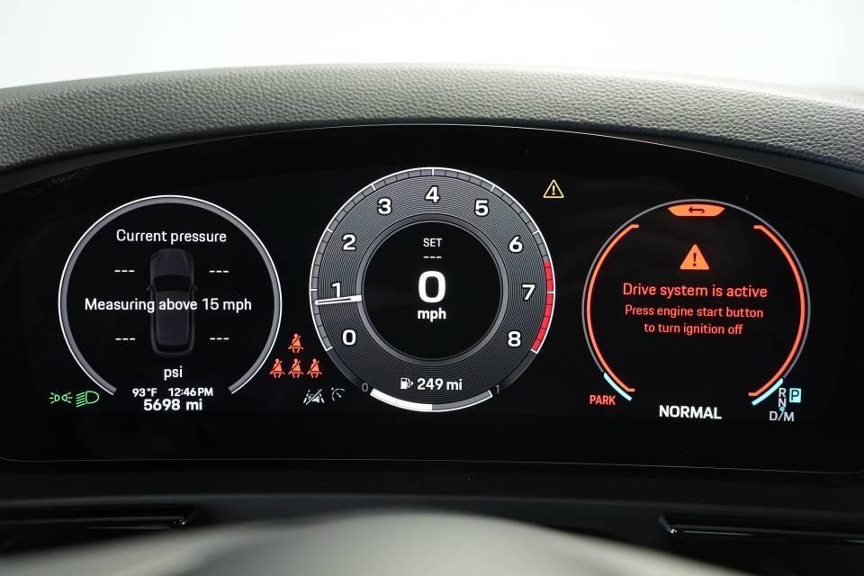 new 2024 Porsche Cayenne car, priced at $93,991