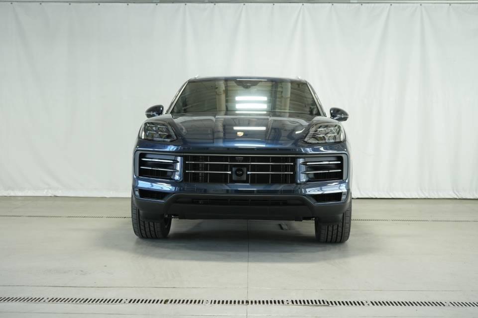new 2024 Porsche Cayenne car, priced at $93,991