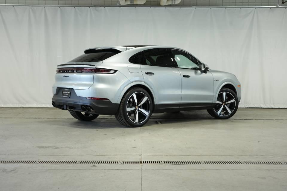 new 2026 Porsche Cayenne car, priced at $130,640