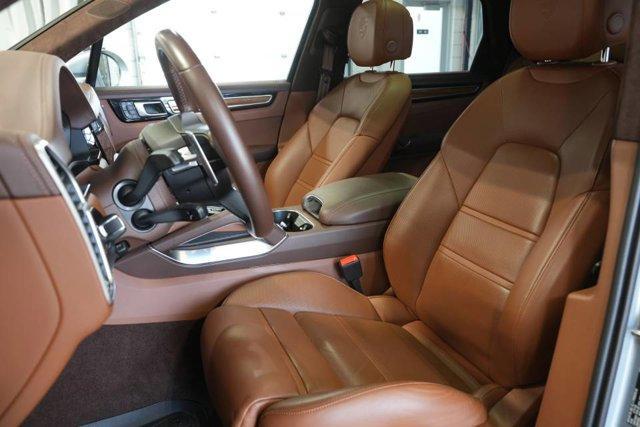 used 2023 Porsche Cayenne E-Hybrid car, priced at $139,991