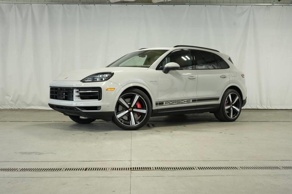 new 2026 Porsche Cayenne car, priced at $139,570
