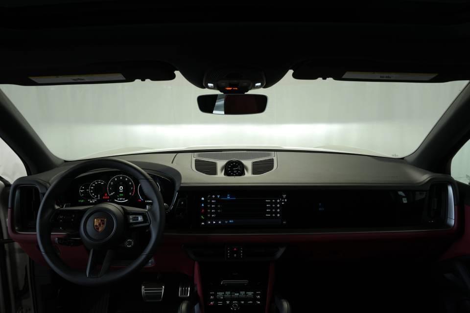 new 2026 Porsche Cayenne car, priced at $139,570