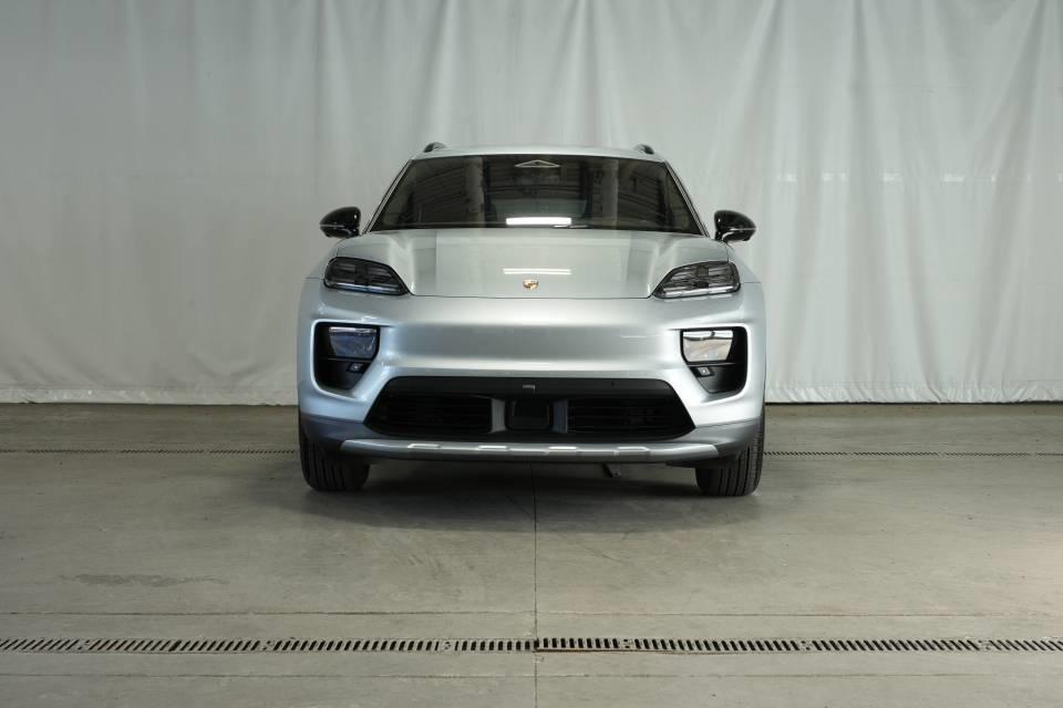 new 2025 Porsche Macan car, priced at $113,655